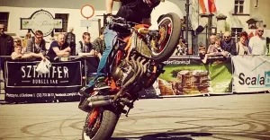 pszczyna,rynek,motoserce,motocykl,pokaz,stunt,paradamotocykli,fotodnia,instagram