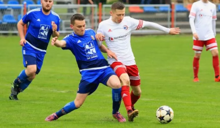 II zespół: LKS Studzionka - Iskra 28.04.2019