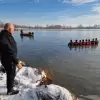 [FOTO] Poszukiwania Karoliny Wróbel. Trwa przeszukiwanie stawu, zatrzymano mężczyznę