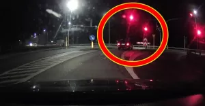 [WIDEO] Niebezpieczne zachowanie na skrzyżowaniu z obwodnicą