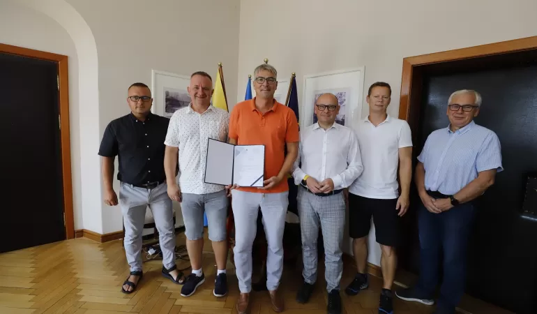 Piłkarze ATS Jakub na spotkaniu u burmistrza