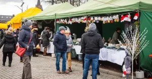 Jarmark świąteczny w Suszcu: kolędowanie, wypieki, Fabryka Św. Mikołaja, karuzela i inne!