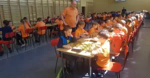 Szkółka szachowa f7