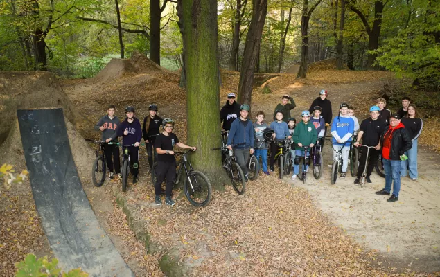 Burmistrz spotkał się z młodzieżą ze skateparku. "Zrobię wszystko, aby nie wjechał ciężki sprzęt"