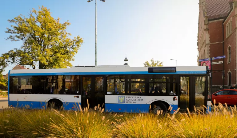 Autobus pszczyńskiej komunikacji gminnej. PKG, pszczyńska komunikacja gminna