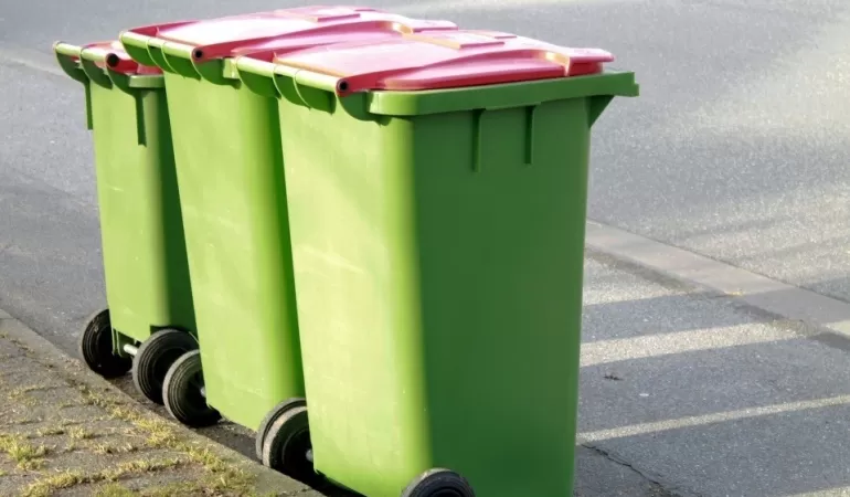 odpady, śmieci, kosz na śmieci