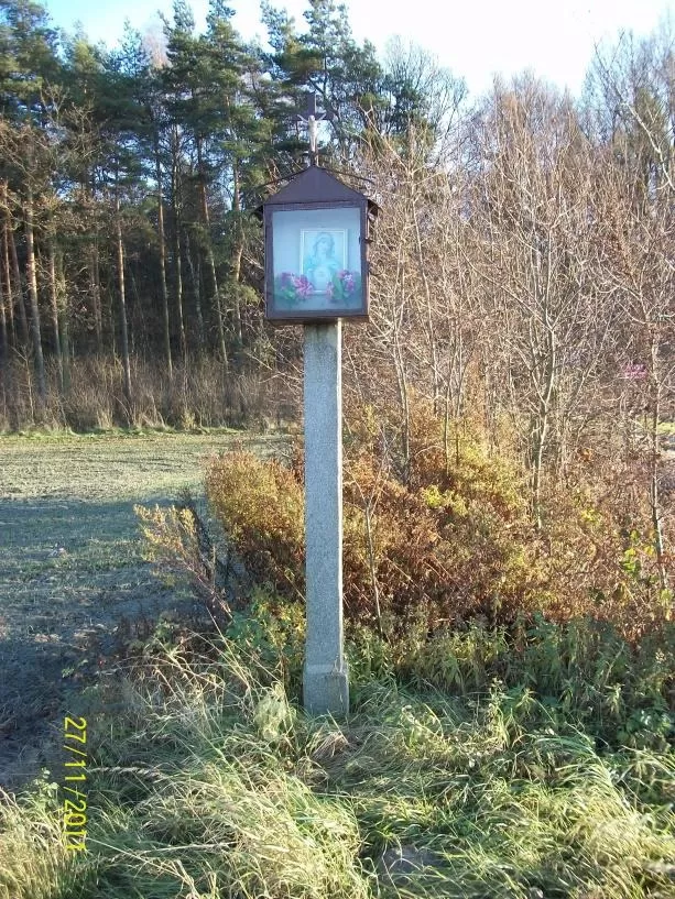 Kapliczka w 2012 roku , masny ,