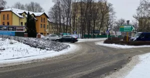 śnieg, Pszczyna, Rondo Miast Partnerskich - 08.02.2021