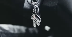 Jak skutecznie awaryjnie otworzyć samochód w Katowicach?