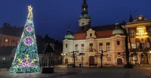 choinka na pszczyńskim rynku - 10.12.2020