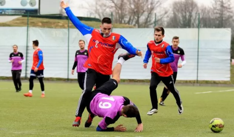 II zespół: Iskra - AKS II Mikołów 03.03.2019