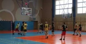 turniej koszykówki