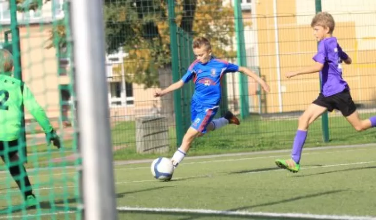 Orliki: Iskra - LKS Rudołtowice 01.10.2016