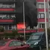 [FOTO] Mieszkanie w Woli spłonęło doszczętnie. Policjanci zatrzymali podpalacza