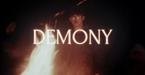 ViniSoul z debiutanckim klipem "Demony". Paleja w teledysku młodego artysty z Piasku!